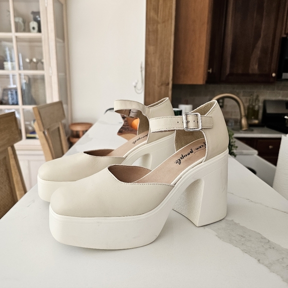 Free People Gwen Platform Mary Janes Moonlight - Picture 9 of 13